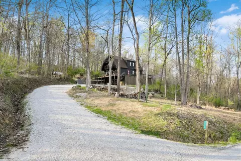 26060 Wildcat Hollow Rd, Rockbridge, OH 43149