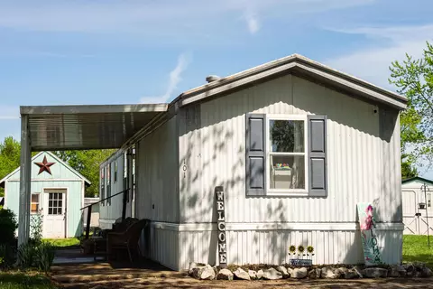101 Woodfield Pl, South Bloomfield, OH 43103