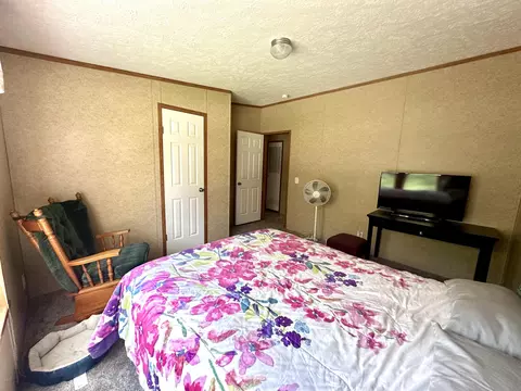 Bedroom - 4011 Walnut Rd, Hebron, OH 43025 photo 3 of 5