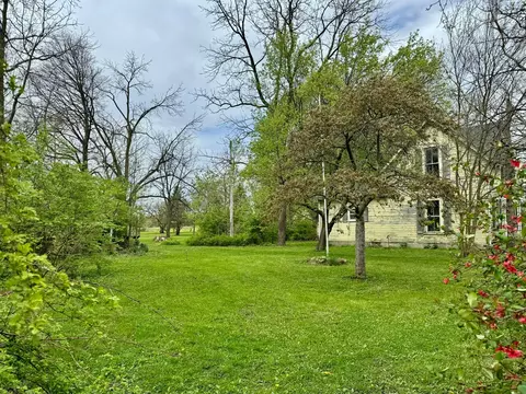 Exterior - 2190 Rosedale Rd, Irwin, OH 43029 photo 9 of 10
