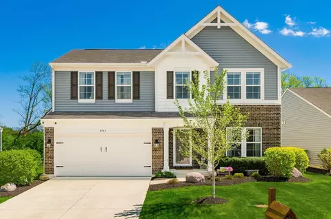 3742 Winding Path Dr, Canal Winchester, OH 43110