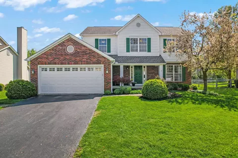 6121 Brigids Close Dr, Dublin, OH 43017