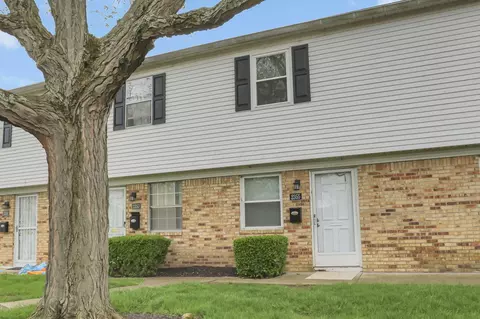 2355 Perkins Ct #P, Columbus, OH 43229