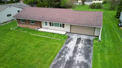 Exterior - 1220 Arbor Ln, Marion, OH 43302 photo 5 of 22