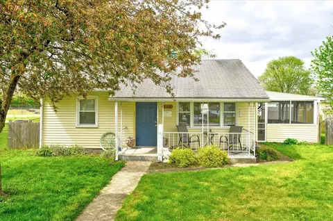 749 Cherokee Dr, Lancaster, OH 43130