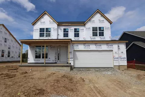 924 Heimat Haus Dr, Grove City, OH 43123