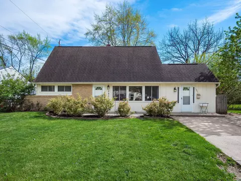 2861 La Rosa Dr, Grove City, OH 43123