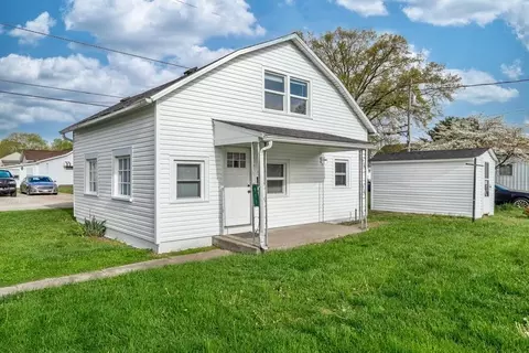 911 Beacon St, Lancaster, OH 43130