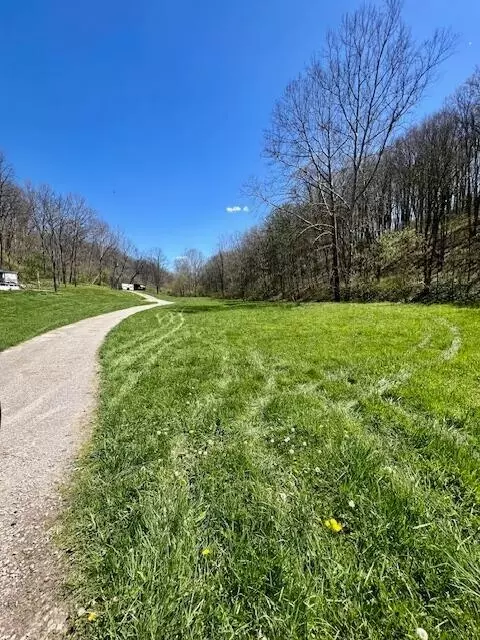 17324 Mush Run Rd #17328, Athens, OH 45701