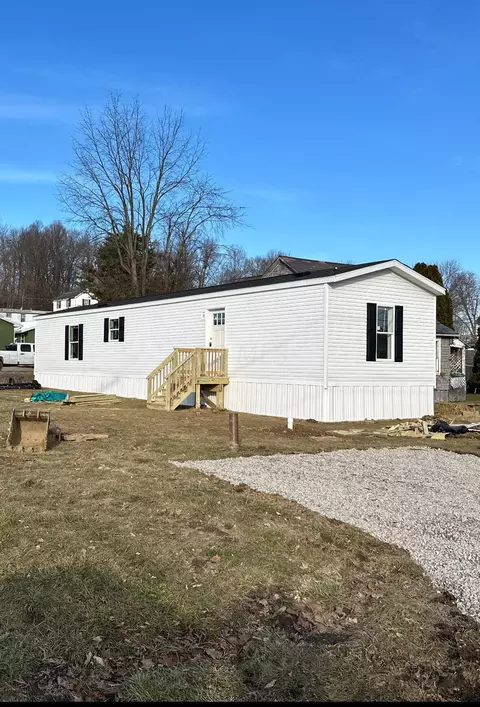 113 Imperial St, New Lexington, OH 43764