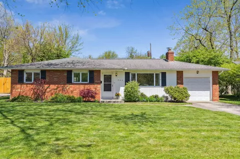 944 Oberlin Dr, Columbus, OH 43221