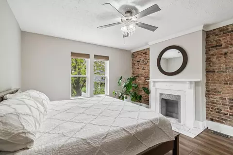 Bedroom - 352 E Mithoff St, Columbus, OH 43206 photo 1 of 4