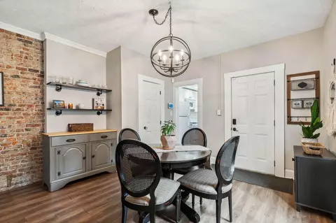 Dining - 352 E Mithoff St, Columbus, OH 43206 photo 2 of 3