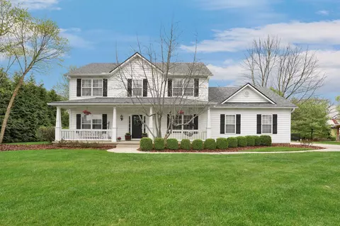 6872 Whitetail Ln, Westerville, OH 43082
