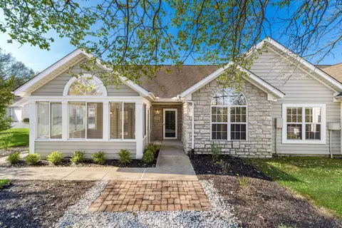 1308 Windward Ln E #5, Gahanna, OH 43230