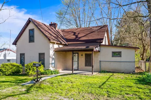 115 Chamberlain St, Delaware, OH 43015