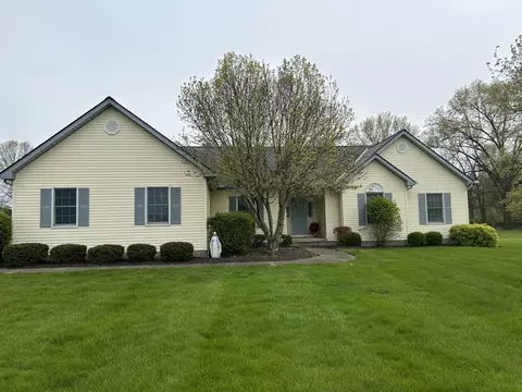 10858 Center Village Rd, Galena, OH 43021