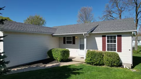 220 Parkway Blvd #8, Urbana, OH 43078