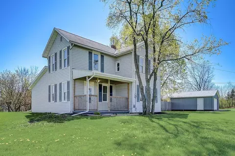 901 S Wiley St, Crestline, OH 44827