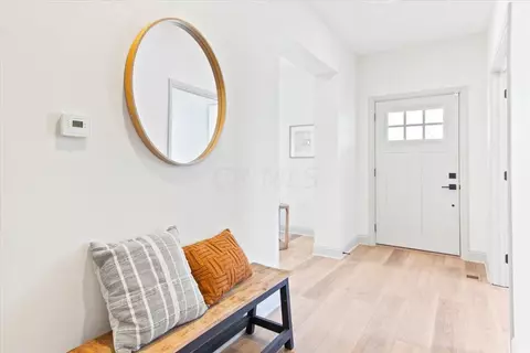 Entry Way - 1295 E Mound St, Columbus, OH 43205 photo 1 of 2