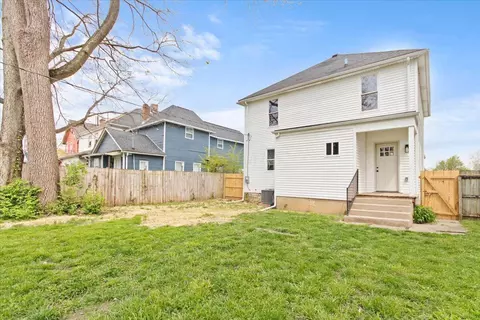 Exterior - 1295 E Mound St, Columbus, OH 43205 photo 4 of 5