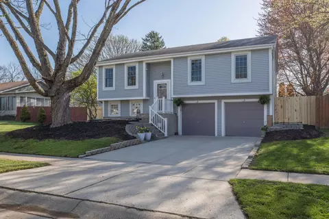 6110 Castlebar Ln, Dublin, OH 43017