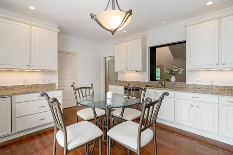 Dining - 1073 Eberton Ave, Blacklick, OH 43004 photo 1 of 2