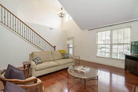 Living - 1073 Eberton Ave, Blacklick, OH 43004 photo 3 of 3