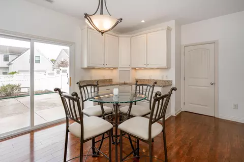 Dining - 1073 Eberton Ave, Blacklick, OH 43004 photo 2 of 2