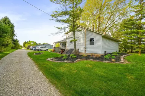 6183 Houseman Rd, Ostrander, OH 43061