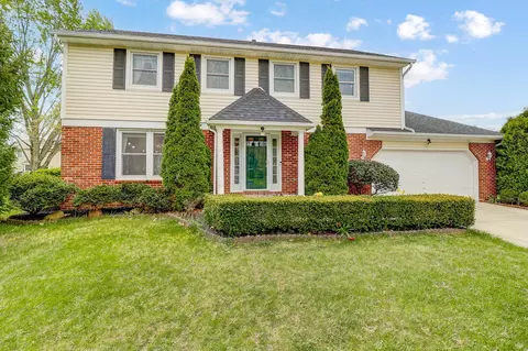 9995 Hounsdale Dr, Pickerington, OH 43147