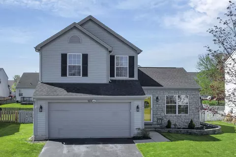 2231 Dates St, Delaware, OH 43015
