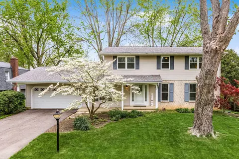 2404 Merbrook Rd, Columbus, OH 43235