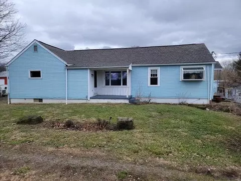 4820 Sugar Grove Rd SE, Lancaster, OH 43130