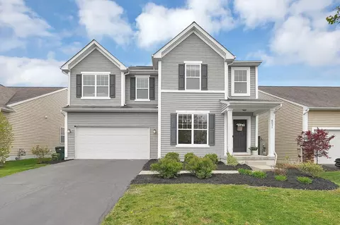6031 Heckert Rd, Westerville, OH 43081