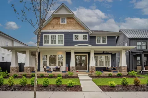 5581 Evans Farm Dr, Lewis Center, OH 43035