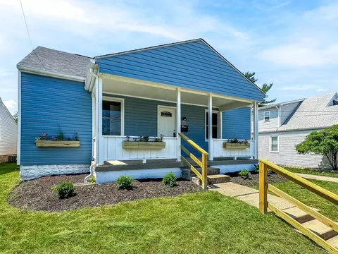 263 W Waterloo St, Canal Winchester, OH 43110