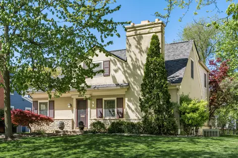 1652 Cardiff Rd, Columbus, OH 43221
