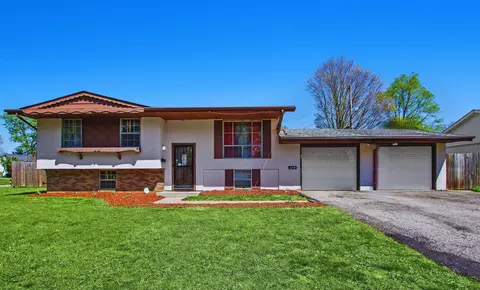 6148 Whitby Sq W, Columbus, OH 43229