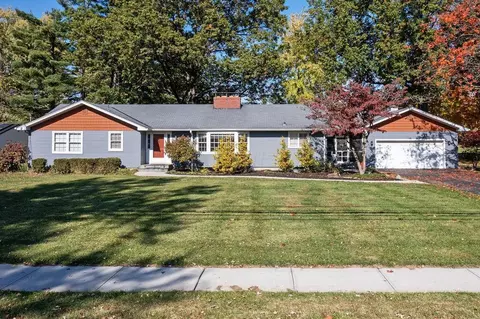 310 E College Ave, Westerville, OH 43081