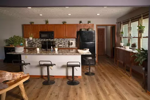 Kitchen - 8857 Ringgold Fairfield Rd, Circleville, OH 43113 photo 2 of 2