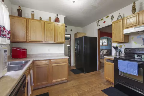 Kitchen - 760 E Main St, Newark, OH 43055 photo 3 of 6