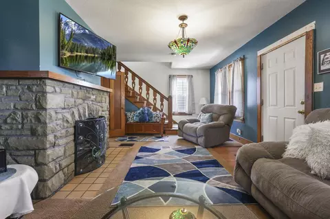 Entry Way - 760 E Main St, Newark, OH 43055 photo 1 of 1