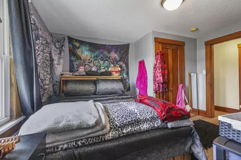 Bedroom - 760 E Main St, Newark, OH 43055 photo 1 of 5
