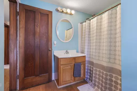 Bath - 760 E Main St, Newark, OH 43055 photo 4 of 4