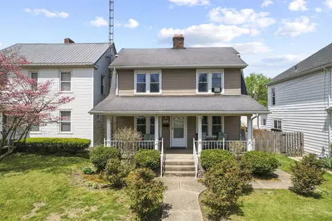 Exterior - 760 E Main St, Newark, OH 43055 photo 2 of 18