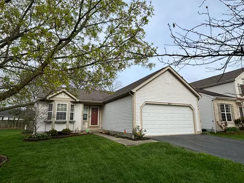 5049 Langcroft Dr, Hilliard, OH 43026