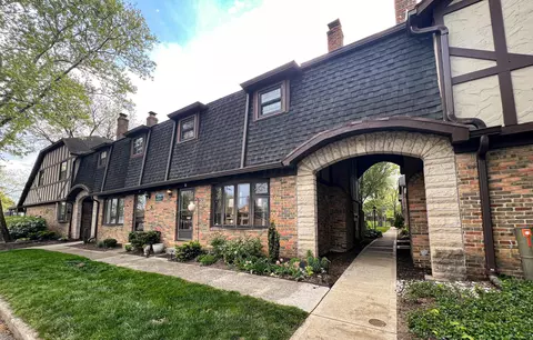 4745 Middletowne St #B, Columbus, OH 43214