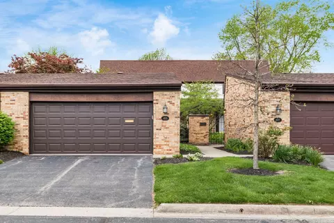4573 Arlingate Dr W, Upper Arlington, OH 43220