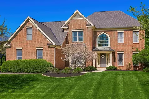 9396 Cape Wrath Dr, Dublin, OH 43017